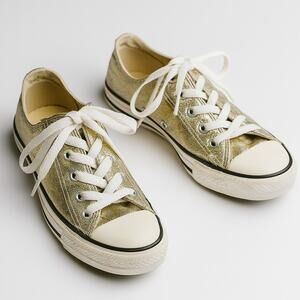 Converse Chuck Taylor All Star Low Top Sneakers in Metallic Gold